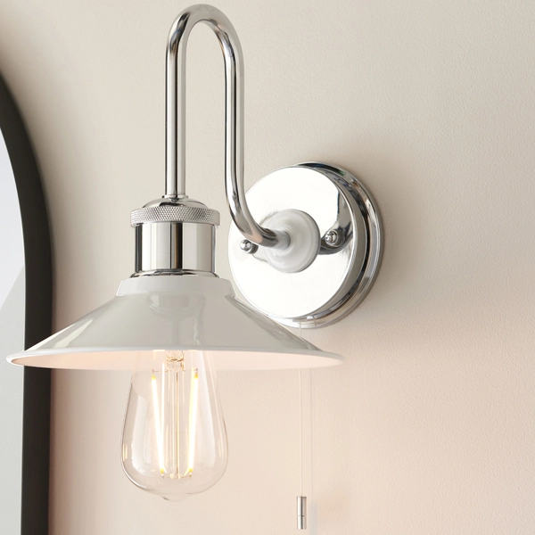 Łazienkowy kinkiet L&-195508 Light& z włącznikiem IP44 biała chrom