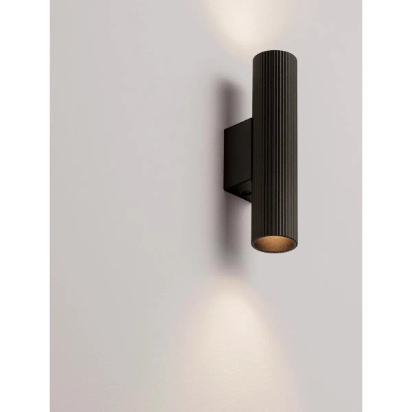 Minimalistyczna ścienna lampa SELMORA LE45640 do sypialni czarny