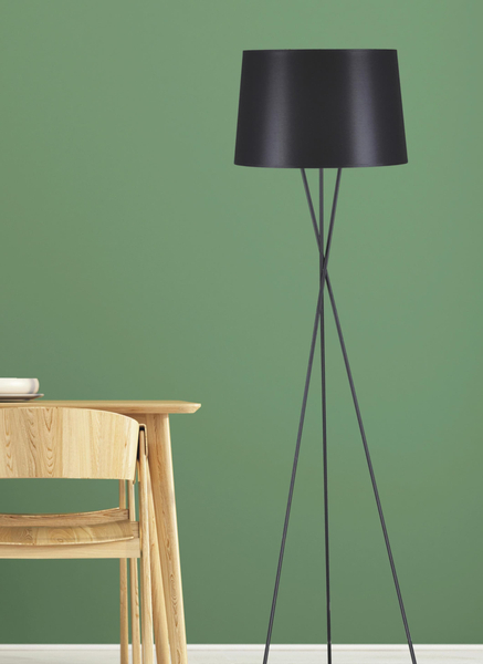 Salonowa lampa podłogowa Remi K-4353 z abażurem czarna
