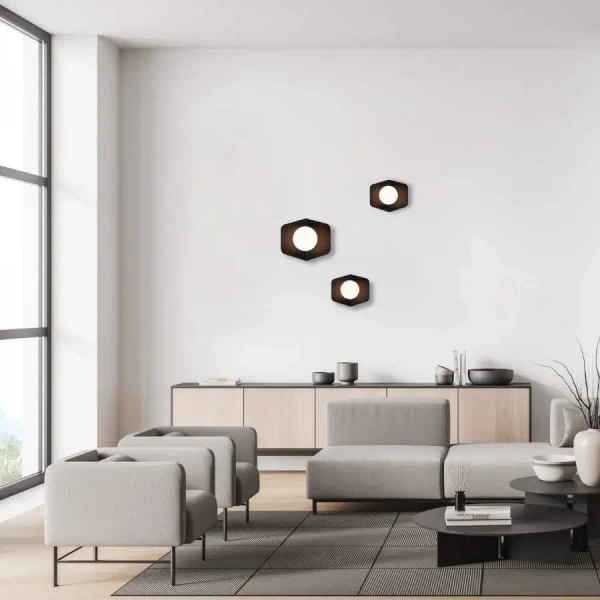 Minimalistyczny ścienny kinkiet 20348-S szklana kula opalowa czarny