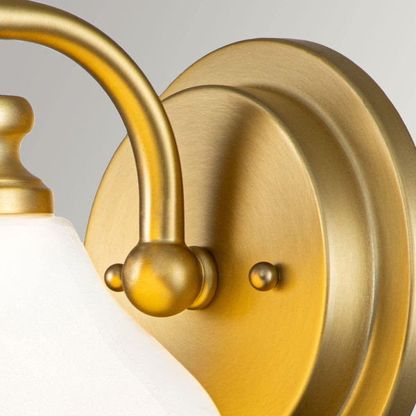 Łazienkowa lampa ścienna Ainsley HK-AINSLEY1-BATH-BB Hinkley szklana mosiądz