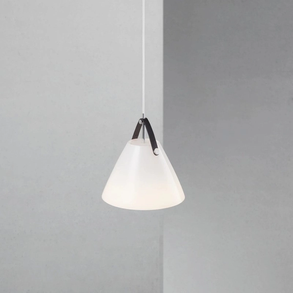 Szklana lampa wisząca Strap 84313001 Nordlux nordycka biała