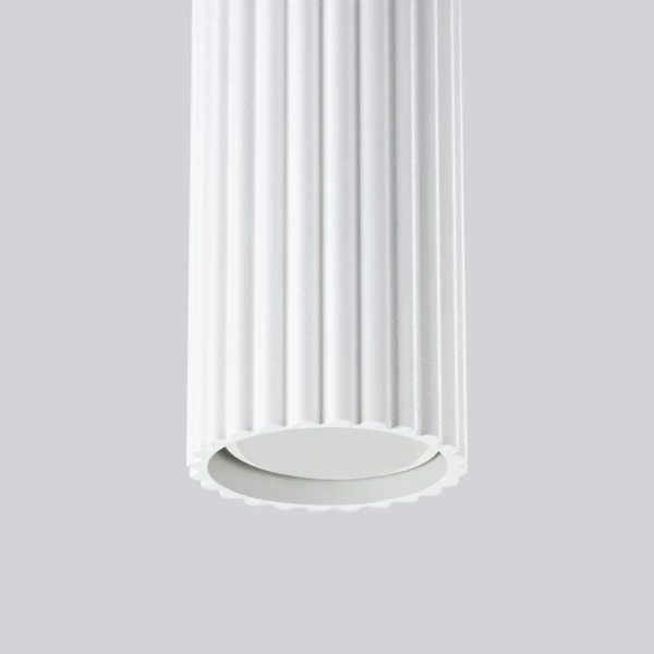 Podłużna lampa wisząca Karbon SL.1535 minimalistyczna tuba biała