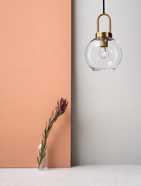 Industrialna lampa wisząca Banes do holu złota przezroczysta