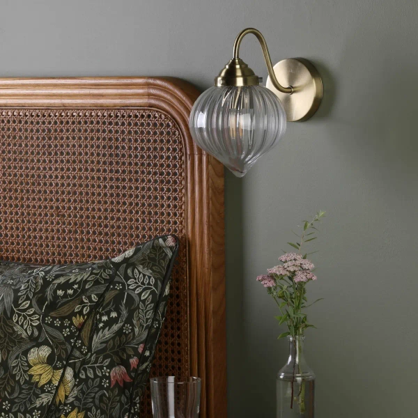 Naścienny kinkiet szklany Mya MYA0775 do przedpokoju antyczny mosiądz