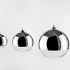 Szklana lampa wisząca Silver Ball kula nad łóżko chrom