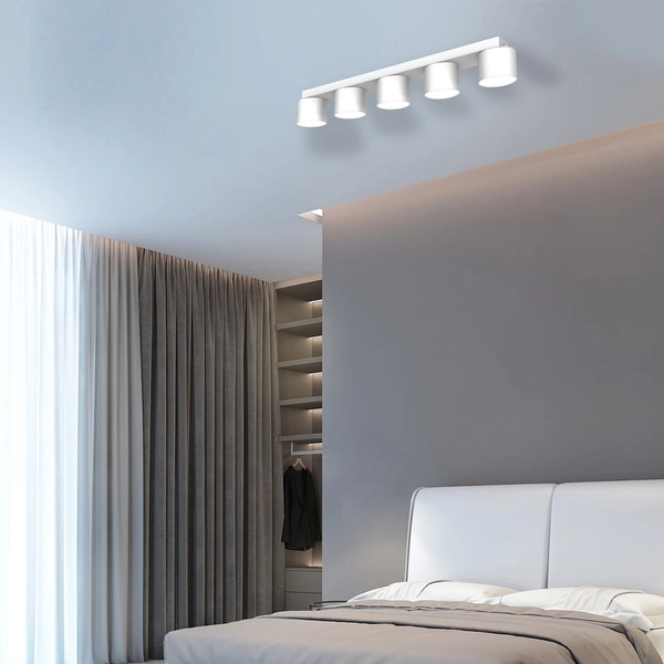 Minimalistyczna lampa sufitowa Dixie tuby do jadalni białe