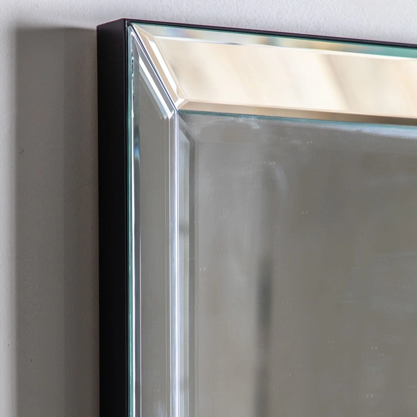 Podłużne lustro do sypialni Luna 5055999251990 szklane srebrne