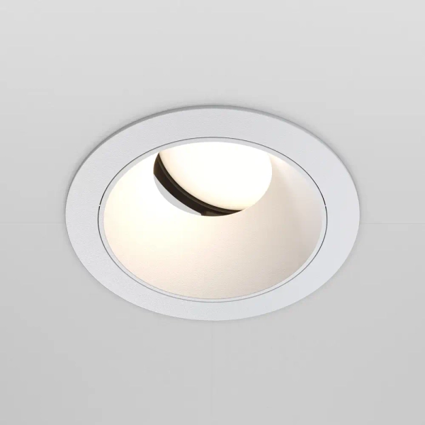 Wpuszczana lampa sufitowa okrągła białe oczko Share OUTLET