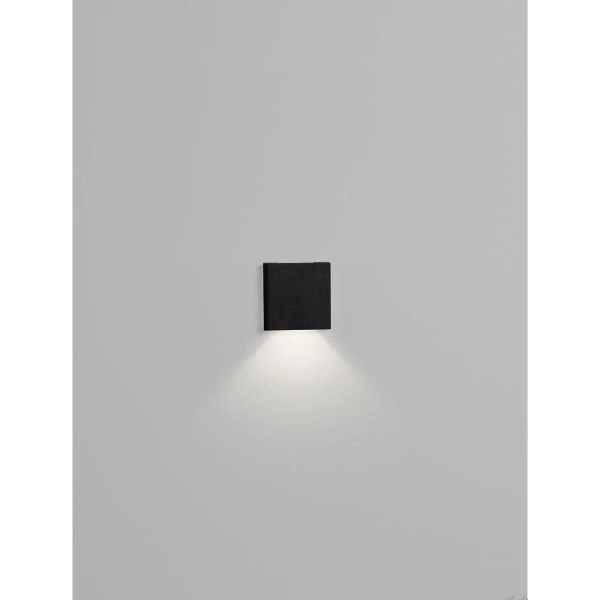 Kwadratowy kinkiet ścienny TENAVIA LE75340 LED 1W 3000K IP67 czarny
