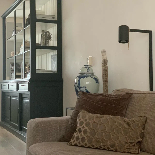 Stojąca lampa salonowa Lesley 03725/01/30 Lucide tuba metalowa czarna