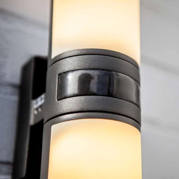 Zewnętrzny kinkiet ścienny CYRA 5198102118 LED 15W 3000K tuba IP54 szara