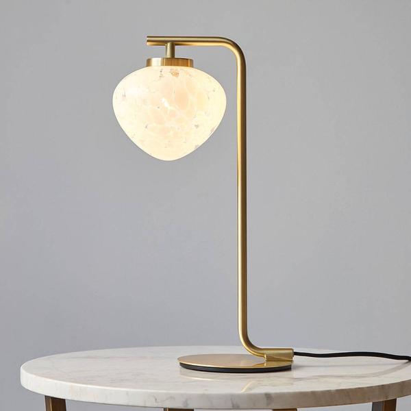 Stołowa lampka glamour Mali 98817 szklana z wtyczką mosiądz biała