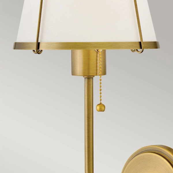 Lampa ścienna do jadalni Clarke HK-CLARKE1-DBR-OW z włącznikiem mosiądz