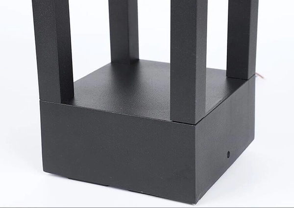 Zewnętrzna lampa stojąca QUBE-GLQ600WW 7W ogrodowa LED 7W 3000K IP65 czarna