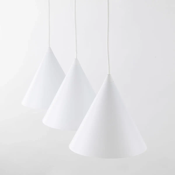 Potrójna lampa wisząca CONO 10011 stożkowa na listwie biały