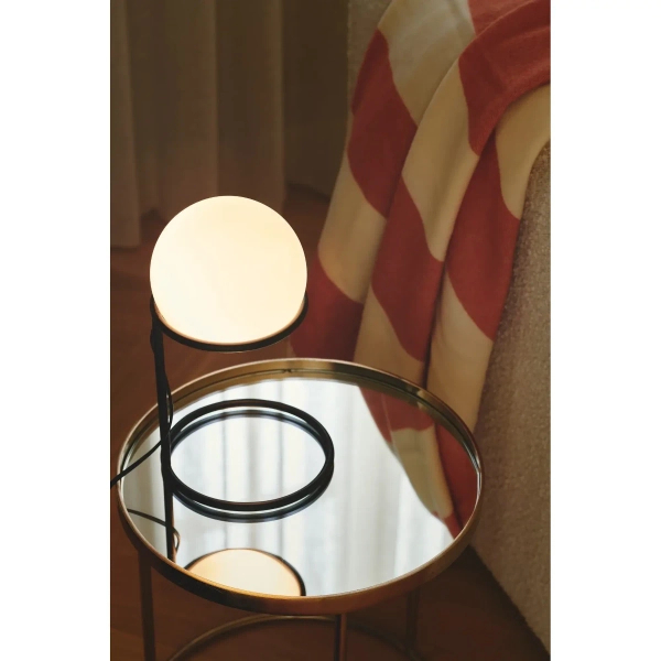 Stolikowa lampa okrągła Wilson 2412575003 biała czarna