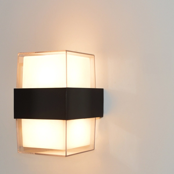 Elewacyjna lampa ogrodowa Marti OWL-4682-4K Italux LED 10W 4000K IP54 czarna