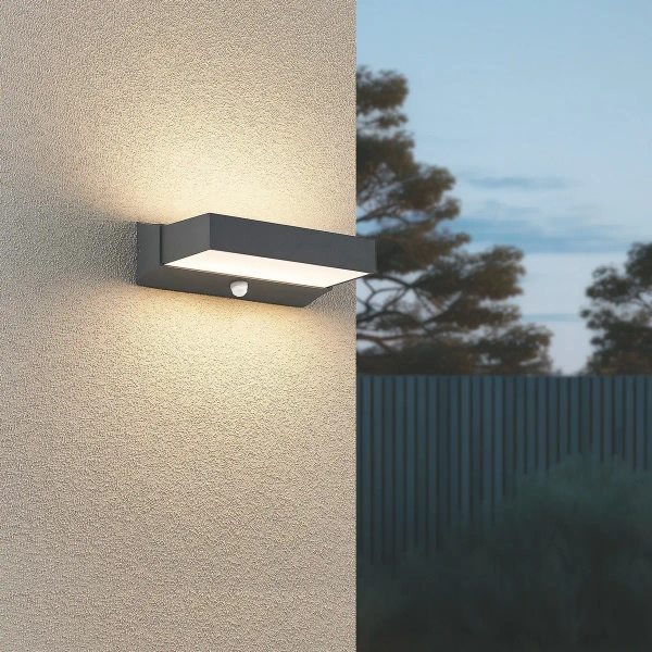 Zewnętrzny kinkiet CUANDO 226669242 antracyt LED 1x11W 3000K IP54