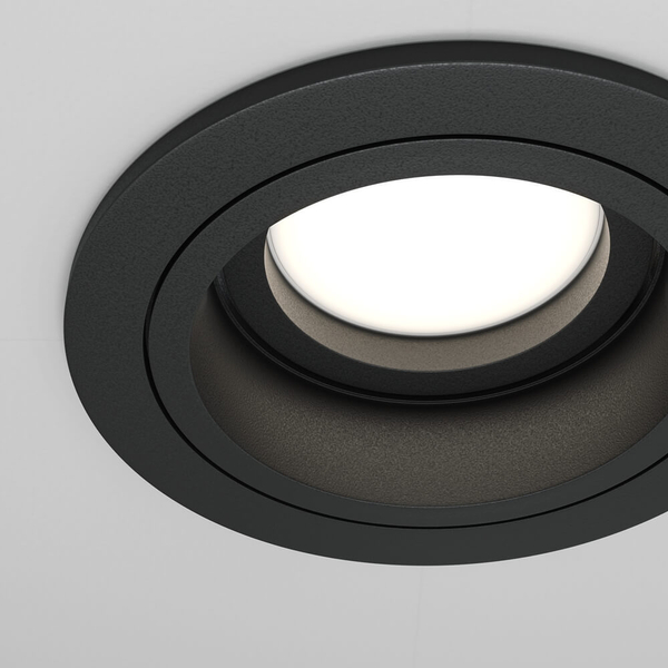 Wpuszczana lampa przysufitowa Atom DL025-2-01B czarny