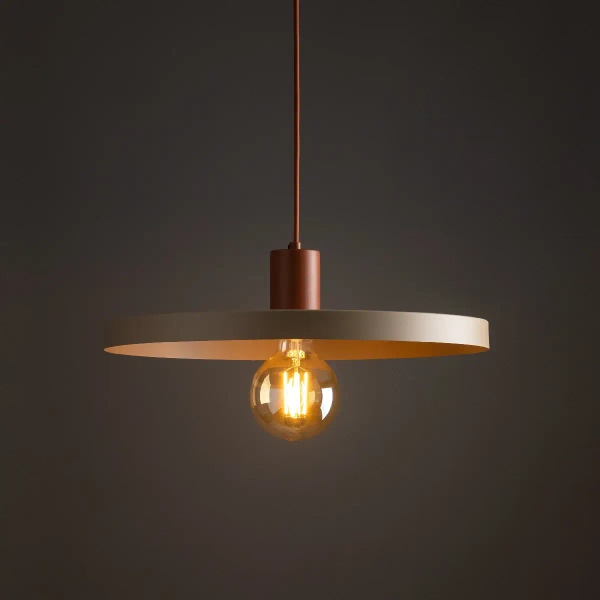Industrialna lampa wisząca Sila 10955 żarówka na kablu ceglany