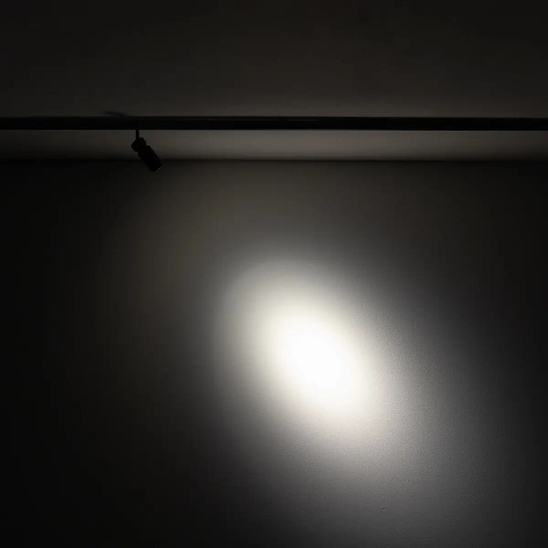 Lampa do szynoprzewodów 1-obwodowych 11714 LED 5W 3000K czarny