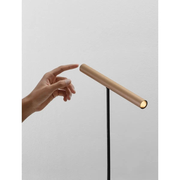 Podłużna lampa podłogowa FARDANO LE45626 do salonu tuba czarna brązowa