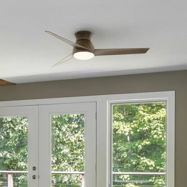 Lampa LED z wiatrakiem Eris brązowa KLF-ERIS-60-WN 12W 4000K IP44 na werandę