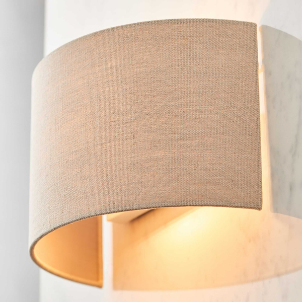 Lampa na ściane Obi 70335 Endon klasyczna len półokrągłą beżowy