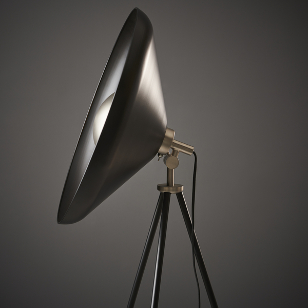 Lampa stojąca satelita L&-196562 Light& na trójnogu czarna nikiel