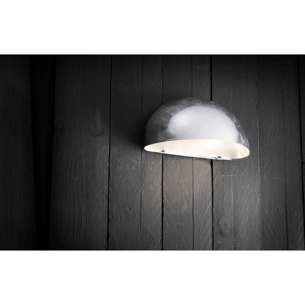 Zewnętrzna lampa ścienna SCOR 21651031 IP44 metalowa półokrągła cyna