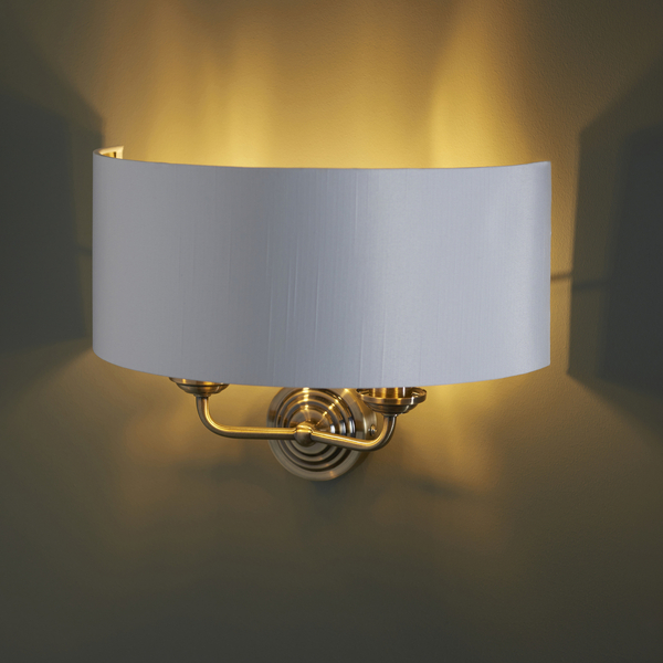Lampa naścienna Highclere 98937 Endon rustykalna biała mosiądz