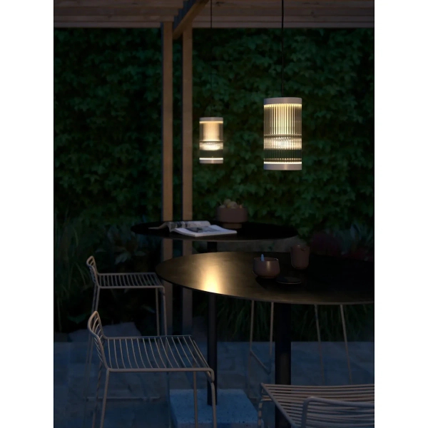 Wisząca lampa zewnętrzna tuba Coupar 2218053008 IP54 beżowy