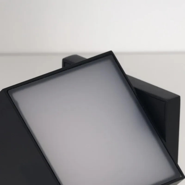 Oprawa elewacyjna CUBIC czarna AZ6688 1xLED 18W 4000K qube
