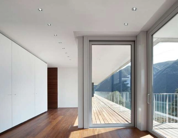 Podtynkowa lampa sufitowa Tito AZ0814 metalowa okrągły IP54 aluminium