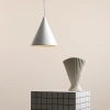 Stożkowa lampa wisząca FORM 1108G nad stół metalowa biała