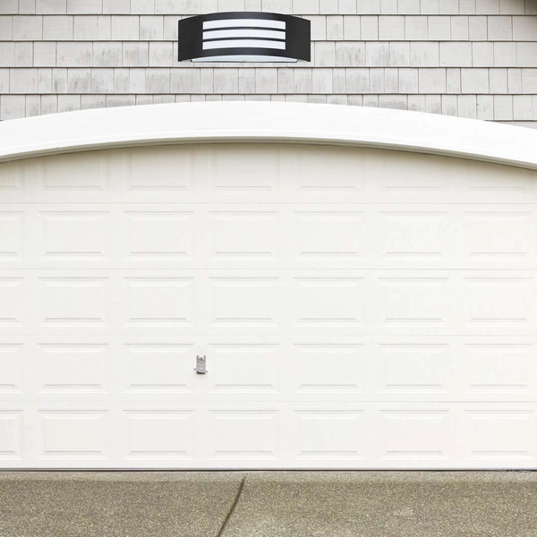 Ogrodowa LAMPA ścienna ROMA 8409 Rabalux metalowa OPRAWA półokrągła elewacyjna IP44 matowa czarna biała