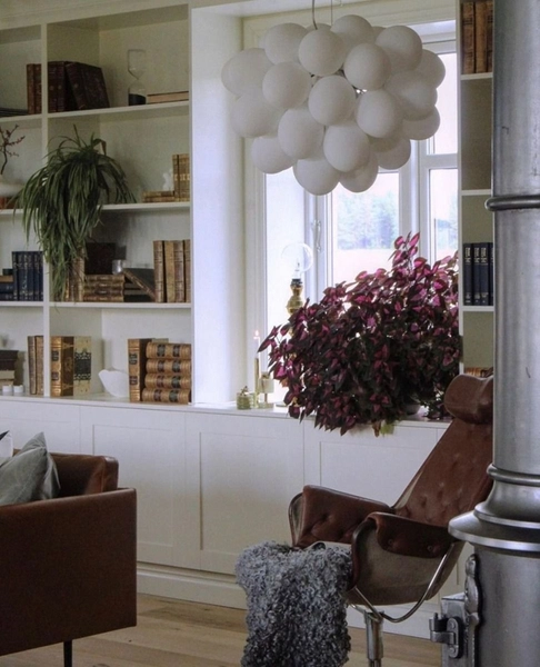 Wisząca lampa szklana Gross kule balls biała nad stół