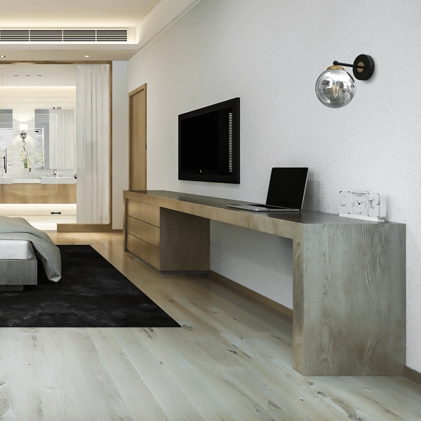 Lampa ścienna Reflex MLP8412 kula przydymiona złota