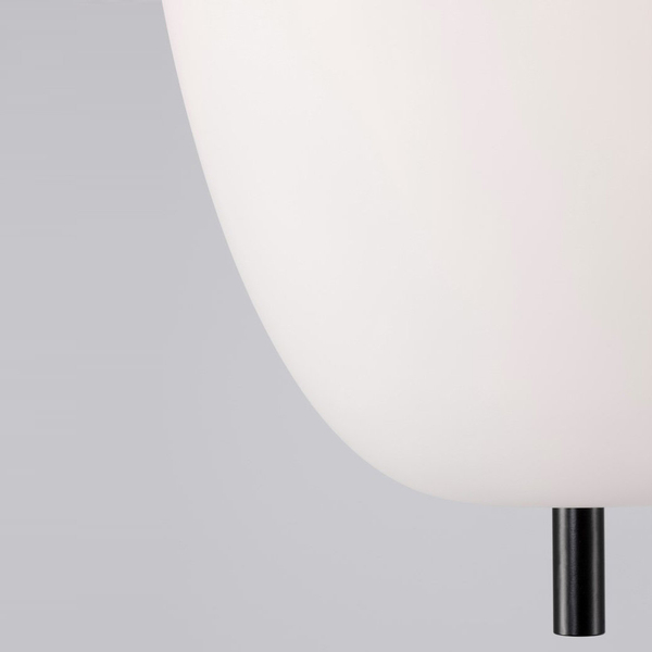 Czarna lampa wisząca Marc LE42720 szklana kula ball do pokoju loftowa