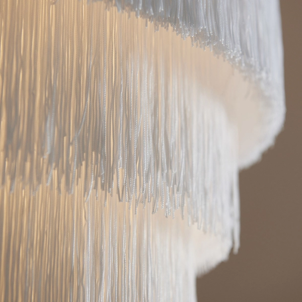 Lampa wisząca glamour L&-191532 Light& frędzle białe złota