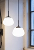 Lampa wisząca do salonu Rise 108547 Markslojd szklana biała czarna
