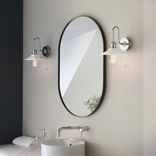 Łazienkowy kinkiet L&-195508 Light& z włącznikiem IP44 biała chrom