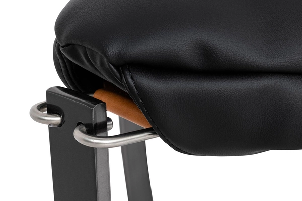 Fotel na stelażu ARNI HIGH XW-01.BLUE z podnóżkiem czarny