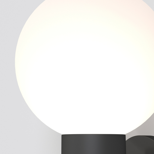 Zewnętrzna lampa ścienna Bold O598WL-01B Maytoni kula IP54 czarny