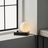 Stołowa lampa marmur Zeus L&-193866 Light& minimalistyczna kula czarna OUTLET