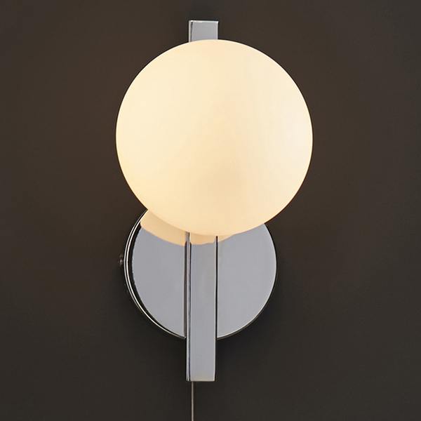 Ścienna lampa do łazienki L&-194080 Light& szklana kula IP44 chrom