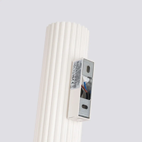 Naścienna lampa góra-dół KARBON SL.1596 do sypialni tubka beżowa OUTLET