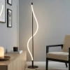 Nowoczesna lampa stojąca wąż led IVY LED 24W 3000K AZ6749 czarna biała