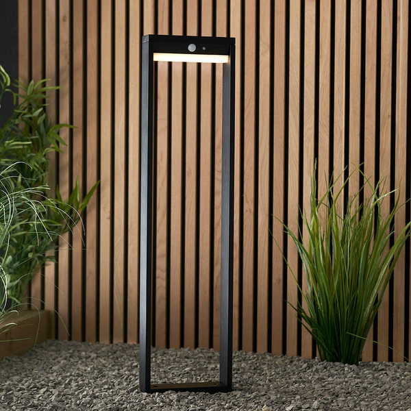 Stojąca lampa solarna Dannah 96936 LED 5,88W 3000K IP44 czarny